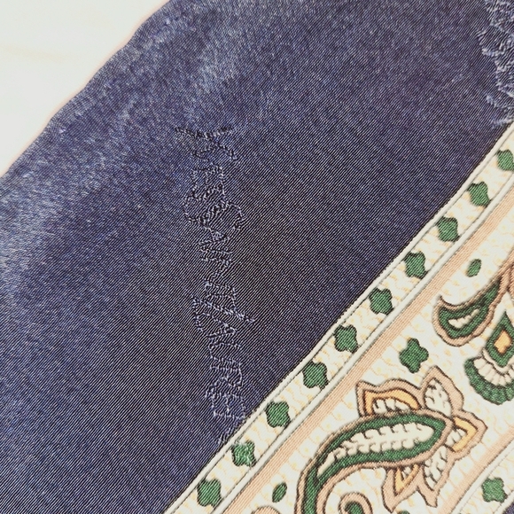 YSL Vintage silk scarf - Picture 11 of 13